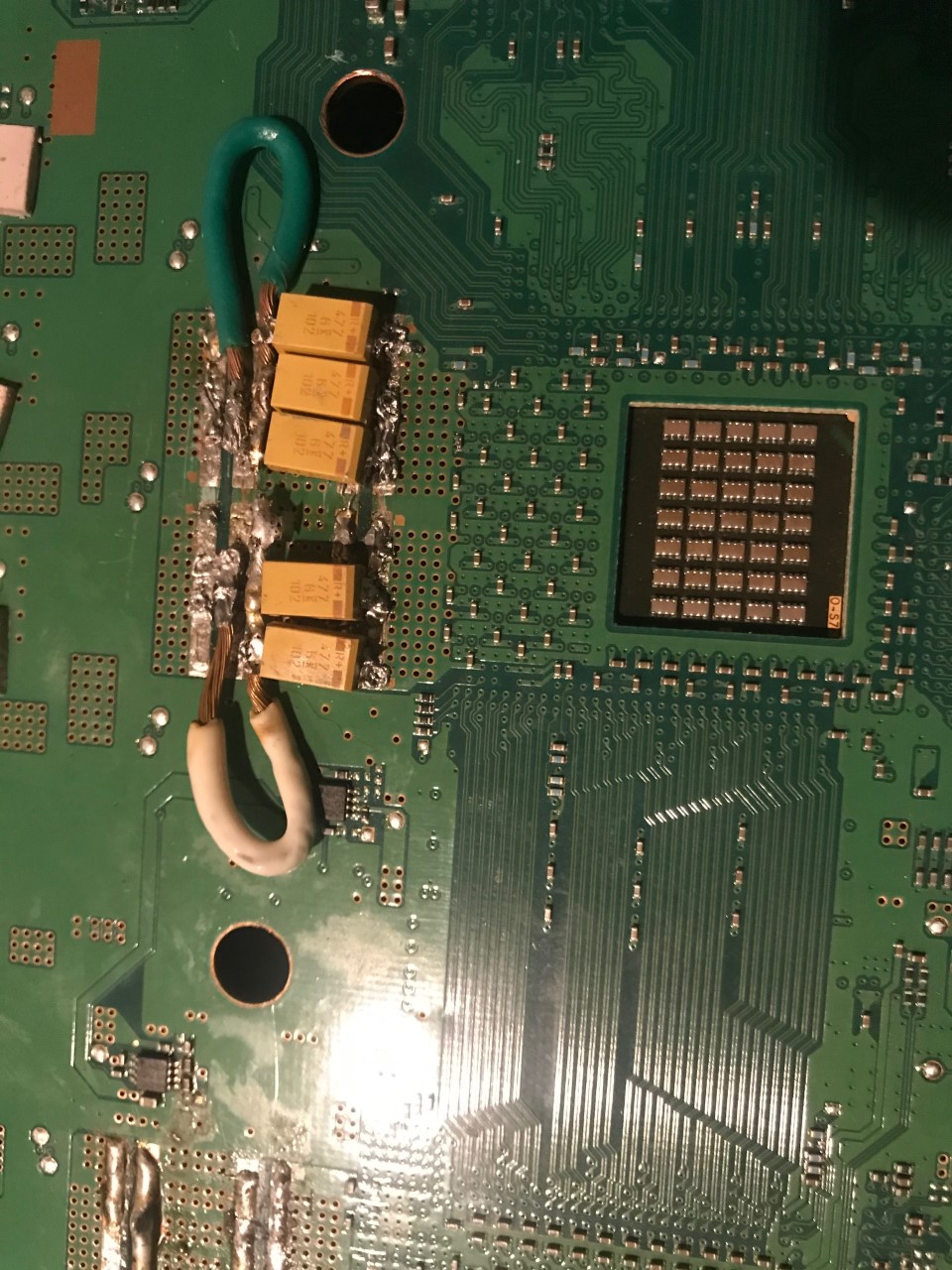The Reality Of Repairing The Ylod In Ps3 Console By Replacing The Nec Tokens By Tantalum Capacitors Reballing Genius Llc